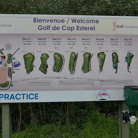 Le Dramont Vue Panoramique Foret Apartman Saint-Raphaël