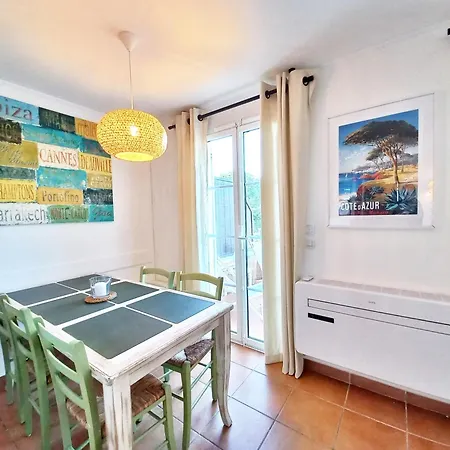 Le Dramont Vue Panoramique Foret Apartman Saint-Raphaël