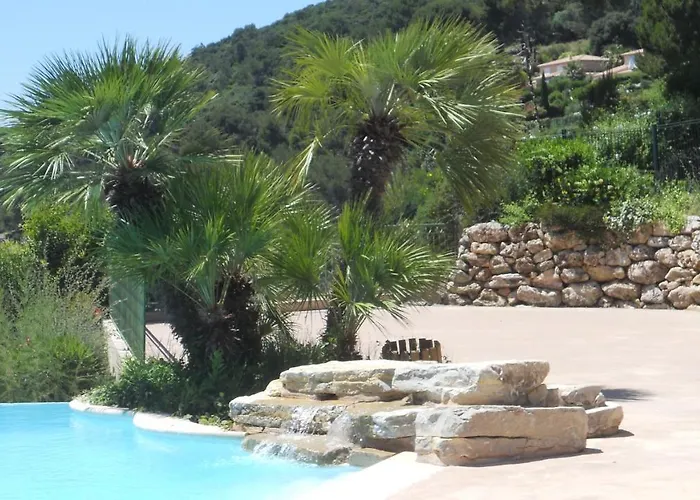 Le Dramont Vue Panoramique Foret *