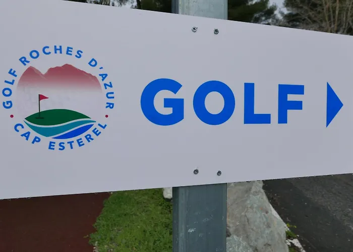 Le Dramont Vue Panoramique Foret