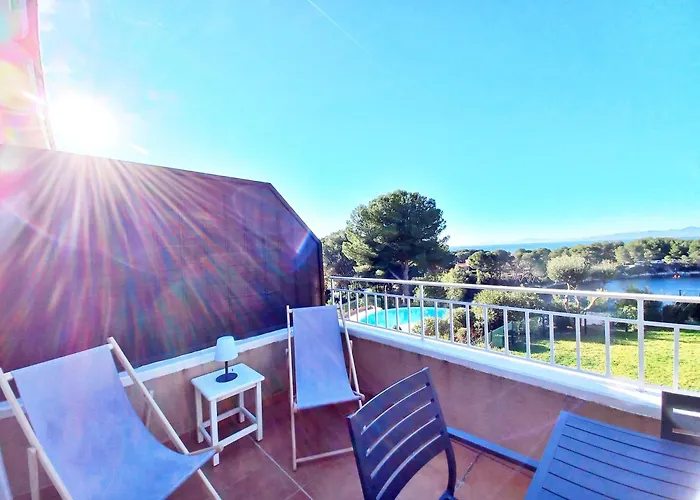 Le Dramont Vue Panoramique Foret * Saint-Raphaël